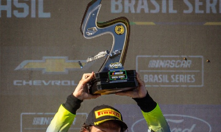 Alfredinho reage em Interlagos e conquista pódio