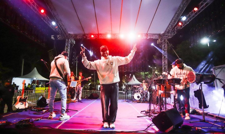 Fan Fest reúne torcedores para Brasil x Noruega