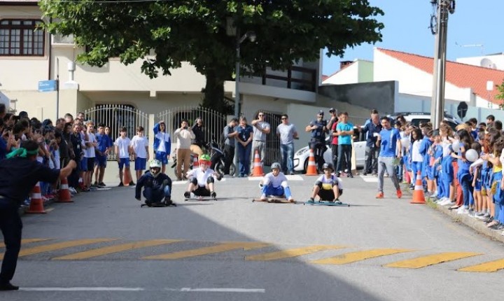 Estreito recebe tradicional corrida de carrinho de rolimã