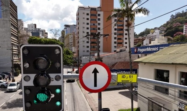 Botoeiras reforçam segurança perto da UFSC