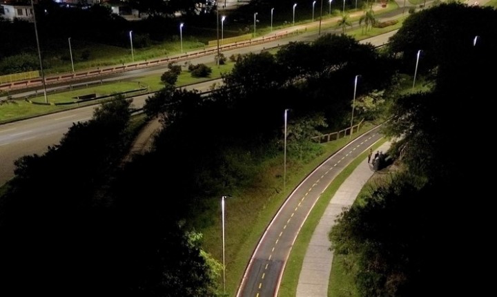 Nova iluminação reforça segurança em ciclovia da Via Expressa Sul