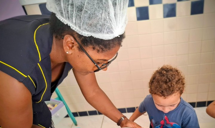 Educação de Floripa abre vagas para substitutos