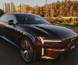 Volvo ES90 estreia tecnologia de 800V no Brasil