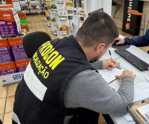 Procon fiscaliza preços após temporais em Floripa