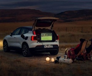 Volvo EX30 vira fonte de energia móvel