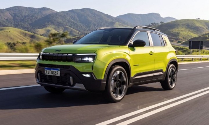 Avenger ajuda Jeep a bater recorde