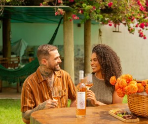 Primavera inspira vinhos florais e rótulos coloridos