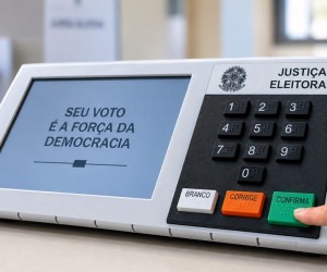 Viva a Democracia! Por Octávio Lebarbenchon