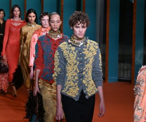 Moda verão 2027 ganha versões para o Brasil