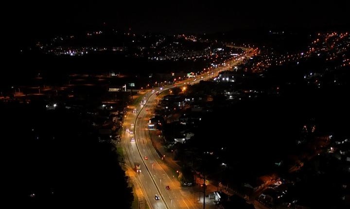 Iluminação de Floripa avança em seis regiões da cidade