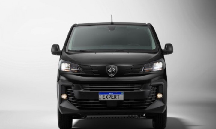 Peugeot lança Expert Comfort e Luxo para transporte
